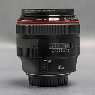 Canon EF 85mm F1.2L